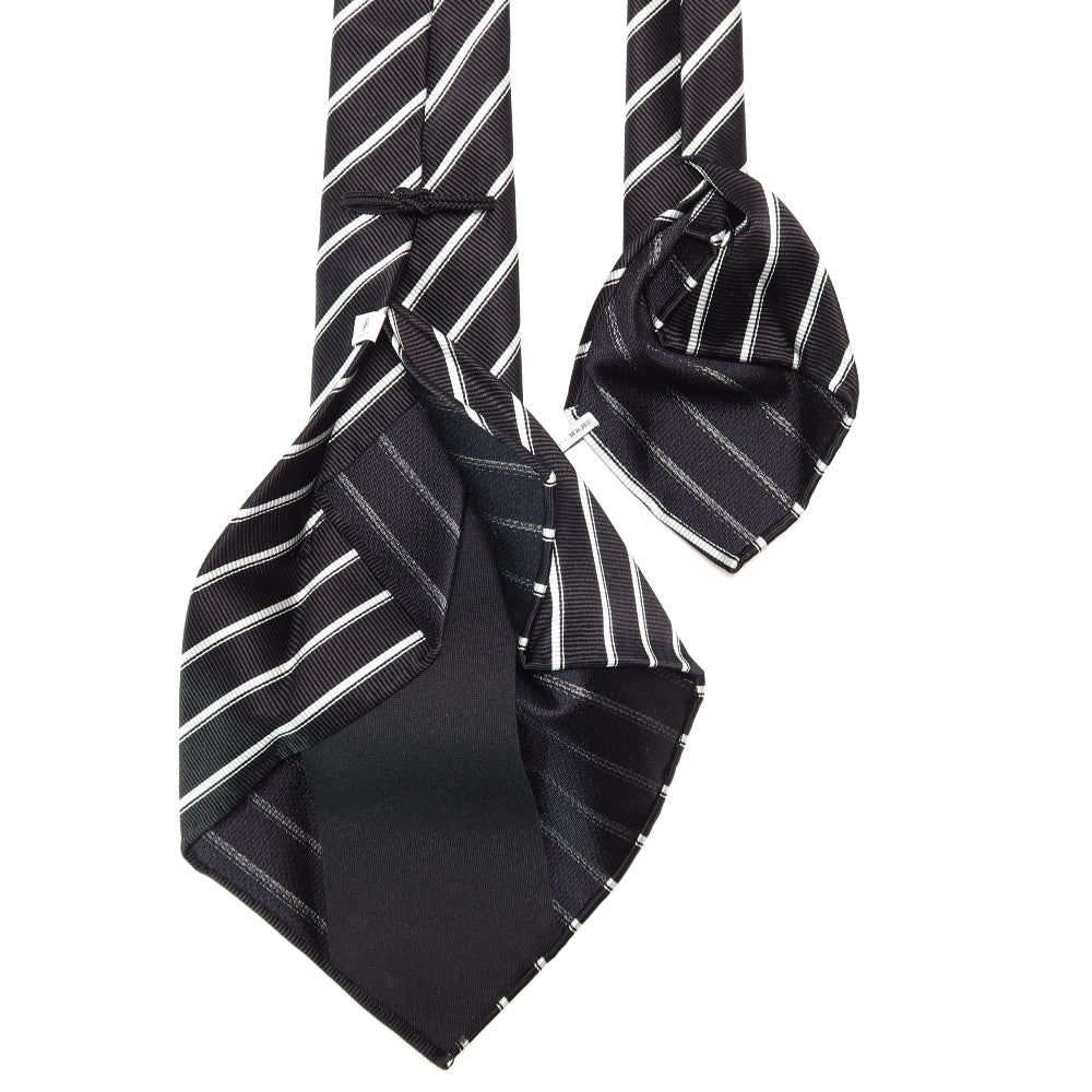 究極の定番|刻々 - ストライプ01|KOKKOKU STRIPE 01 シグネチャーライン ハンドメイドセッテピエゲ 超高密度レップ織り ストライプ ネクタイ ブラック(レベル7)xホワイト