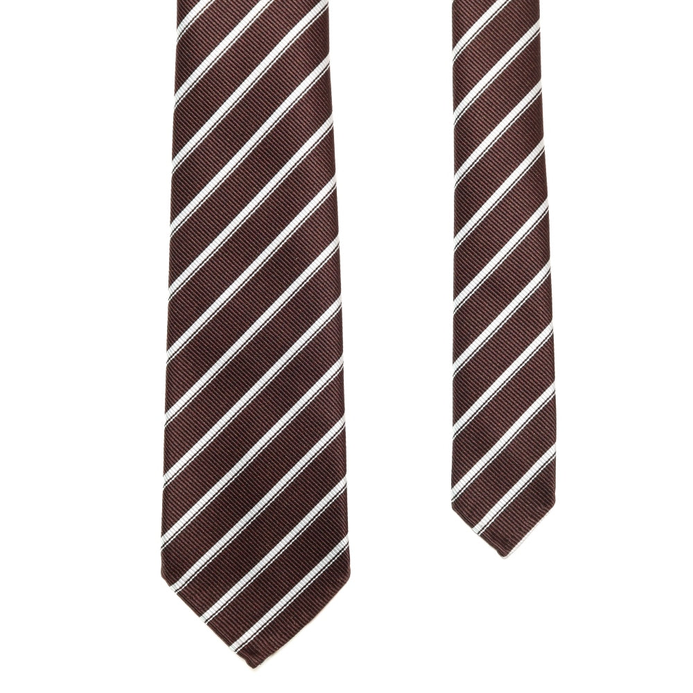 胸元に纏う整然美|刻々 - ストライプ01|KOKKOKU STRIPE 01 シグネチャーライン ハンドメイドセッテピエゲ 超高密度レップ織り ストライプ ネクタイ 杢ブラウンxホワイト