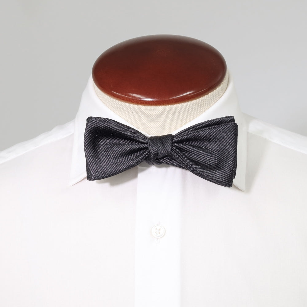 KOKKOKU - SOLID | KOKKOKU SOLID Self-tie Bow Tie - Narrow Model - Solid - Heather Charcoal Grey